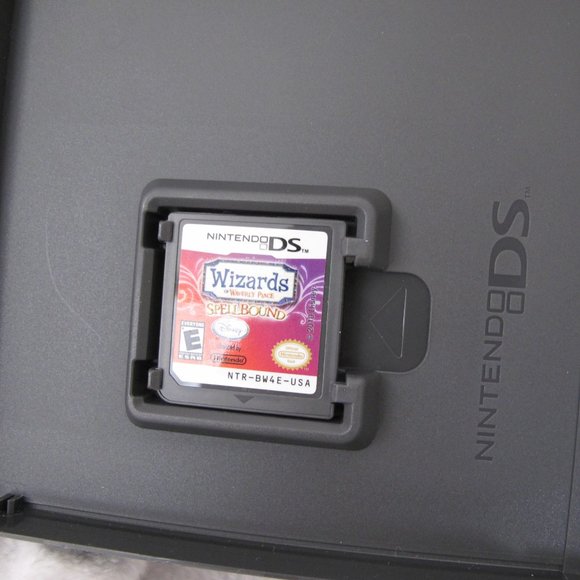 Nintendo DS Wizards of Waverly Place Game - Picture 6 of 6